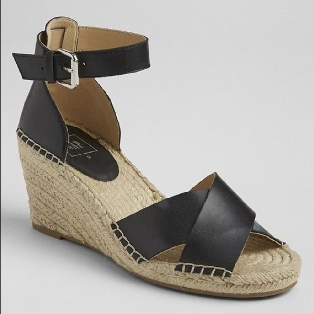 GAP crossover strap Black espadrilles 👠